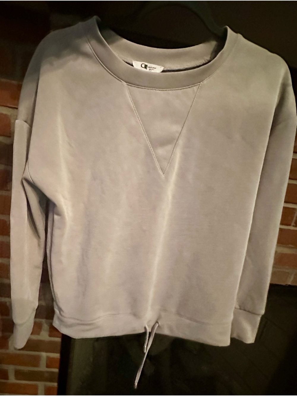 Cable & Gauge Light Gray Crewneck Sweatshirt with Drawstring